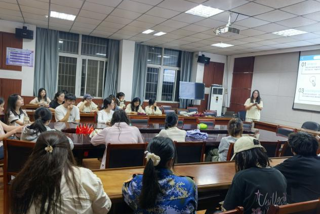 太阳成集团122ccvip团委组织开展“校园反电诈”专题会议